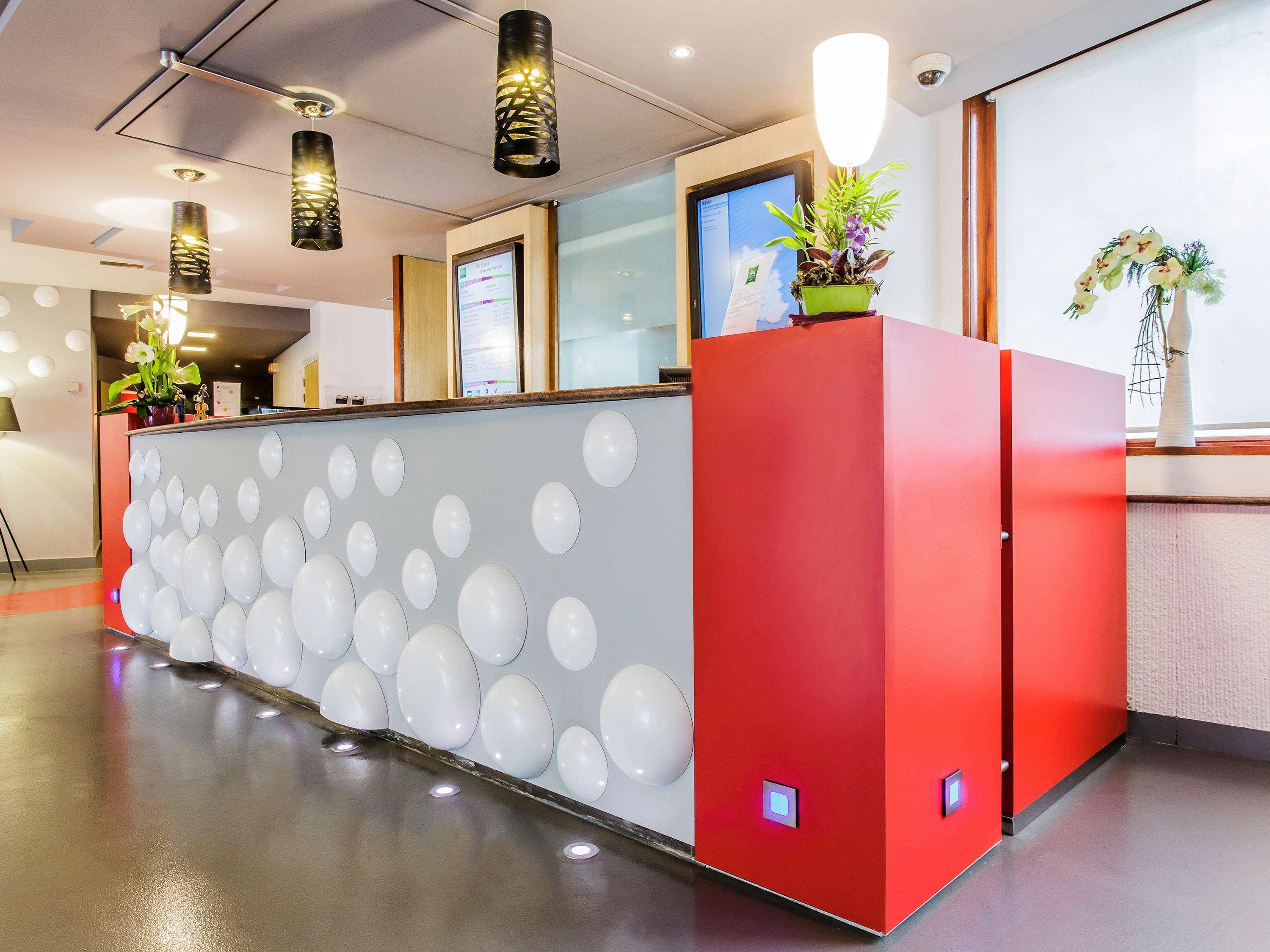 Ibis Styles Lyon Sud Vienne Hotel Chasse-sur-Rhone Bagian luar foto