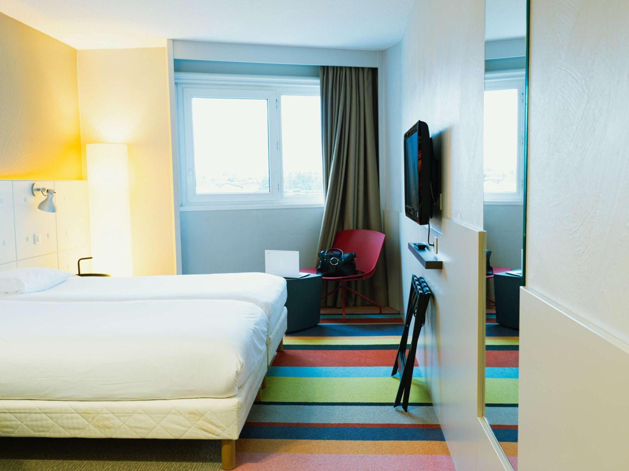 Ibis Styles Lyon Sud Vienne Hotel Chasse-sur-Rhone Bagian luar foto